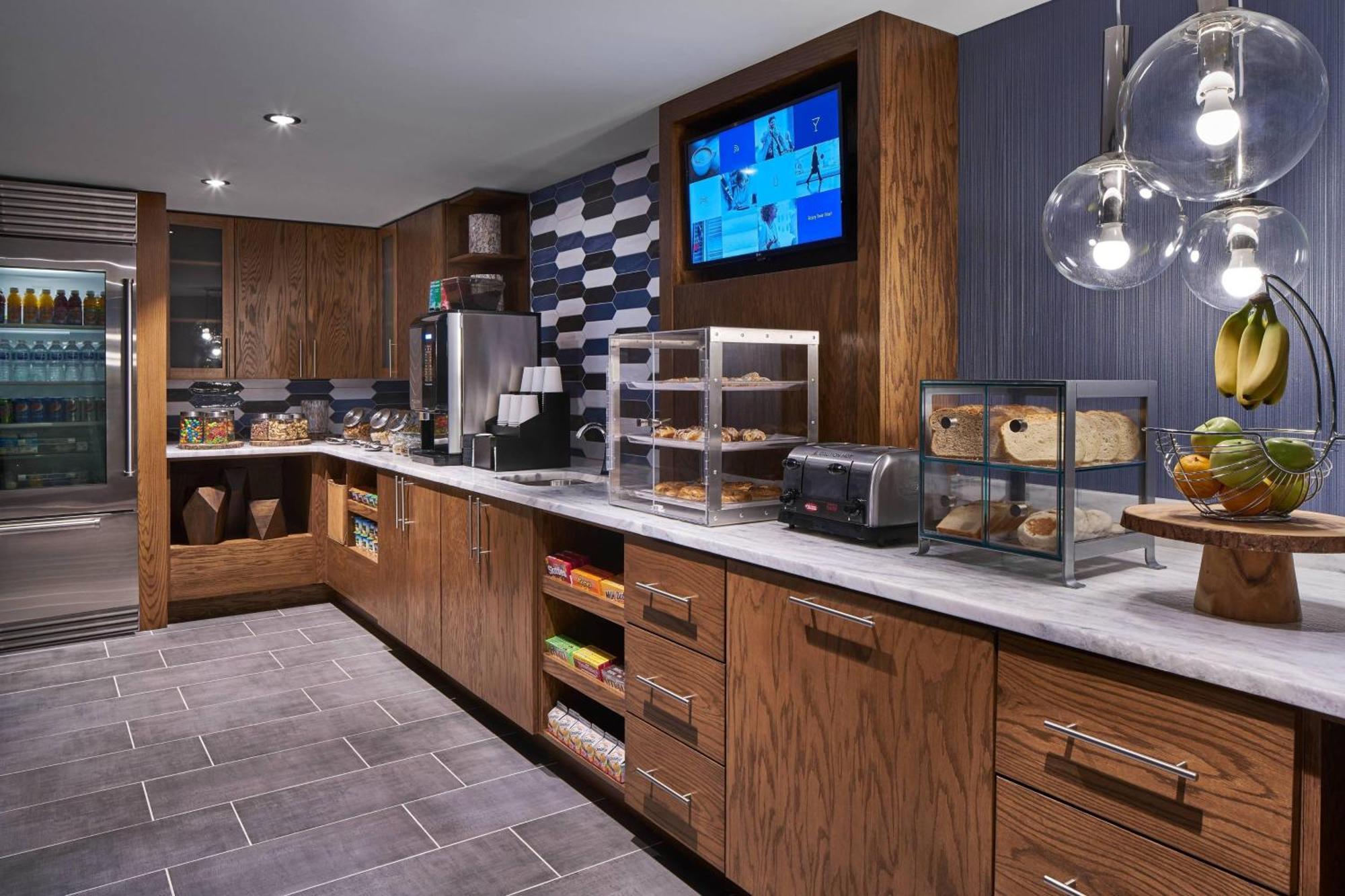 Delta Hotels By Marriott Norfolk Airport Extérieur photo
