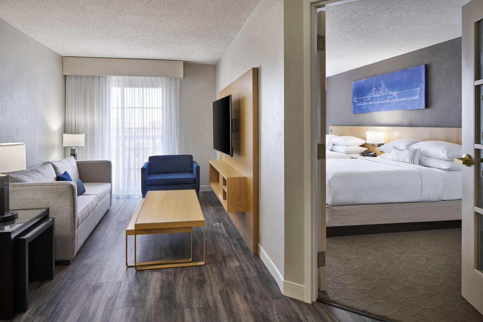Delta Hotels By Marriott Norfolk Airport Extérieur photo