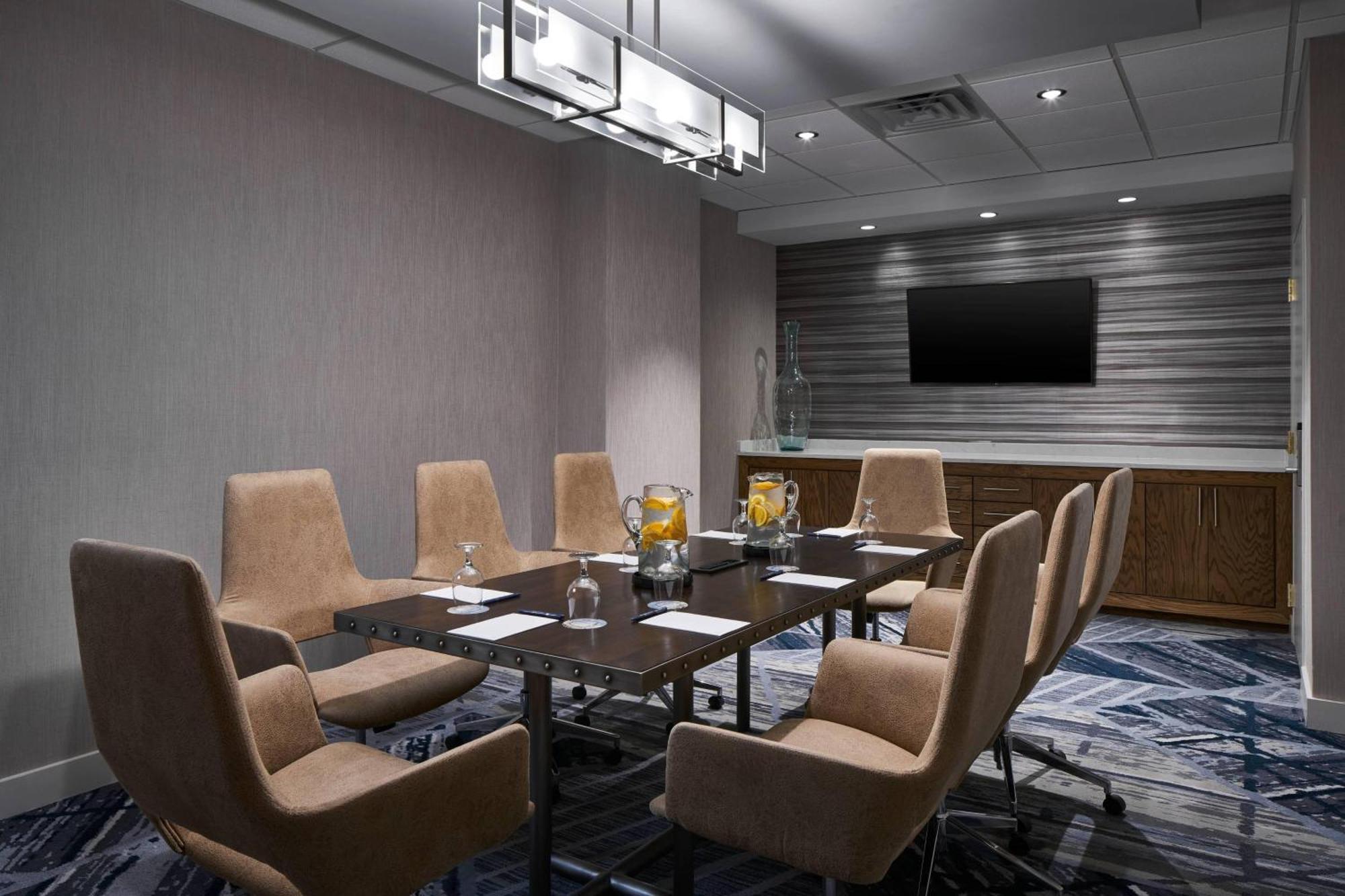 Delta Hotels By Marriott Norfolk Airport Extérieur photo