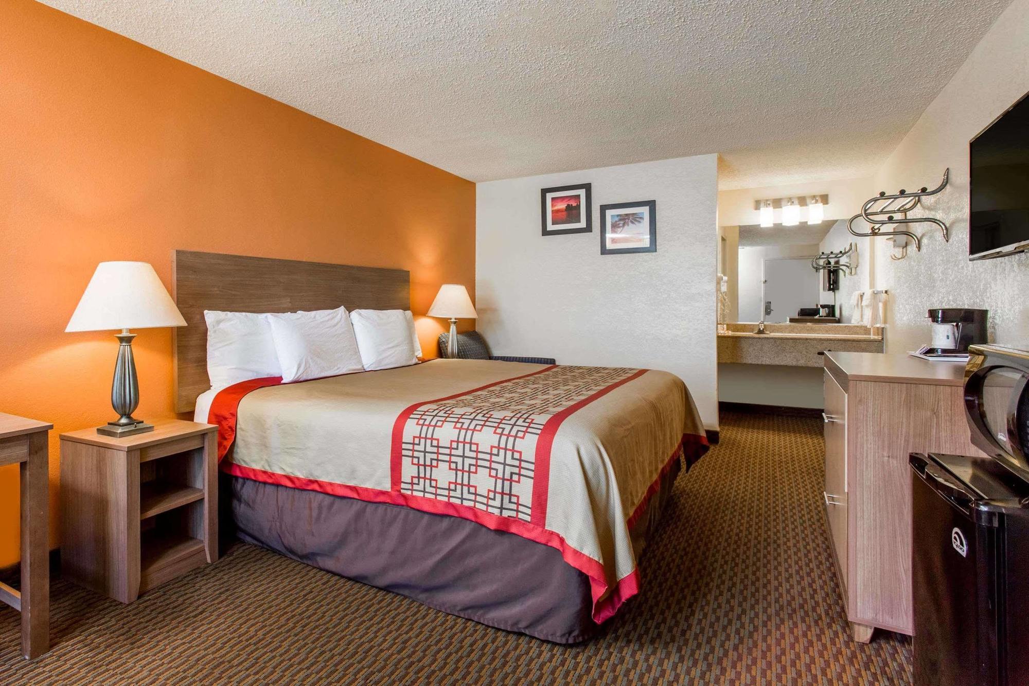 Delta Hotels By Marriott Norfolk Airport Extérieur photo